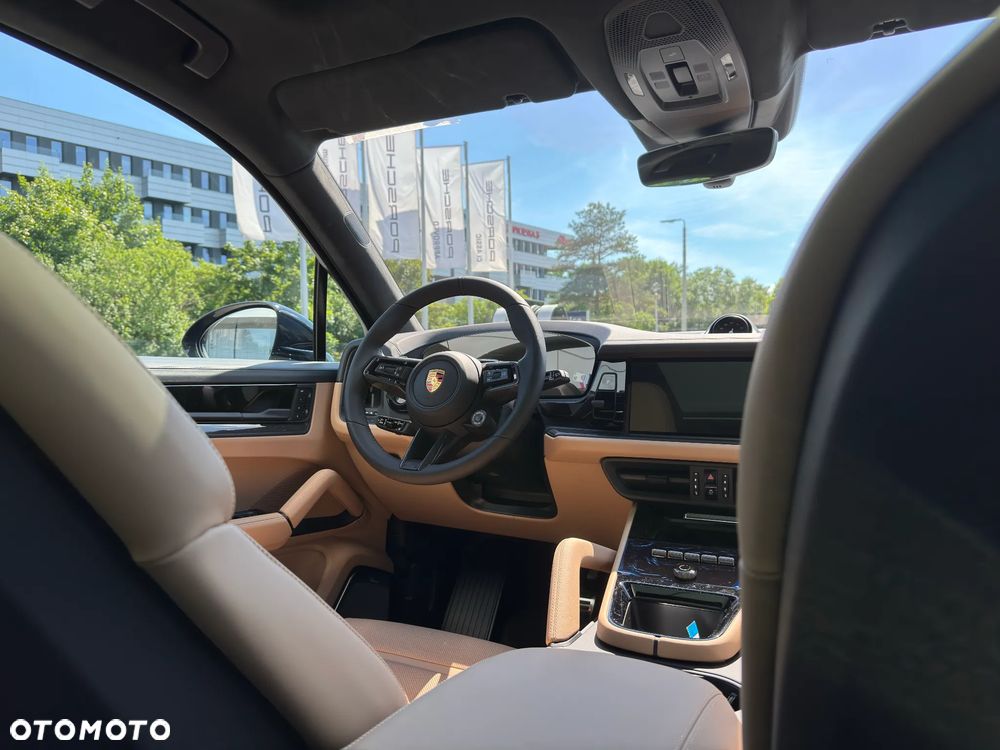 Porsche Cayenne GTS - 20