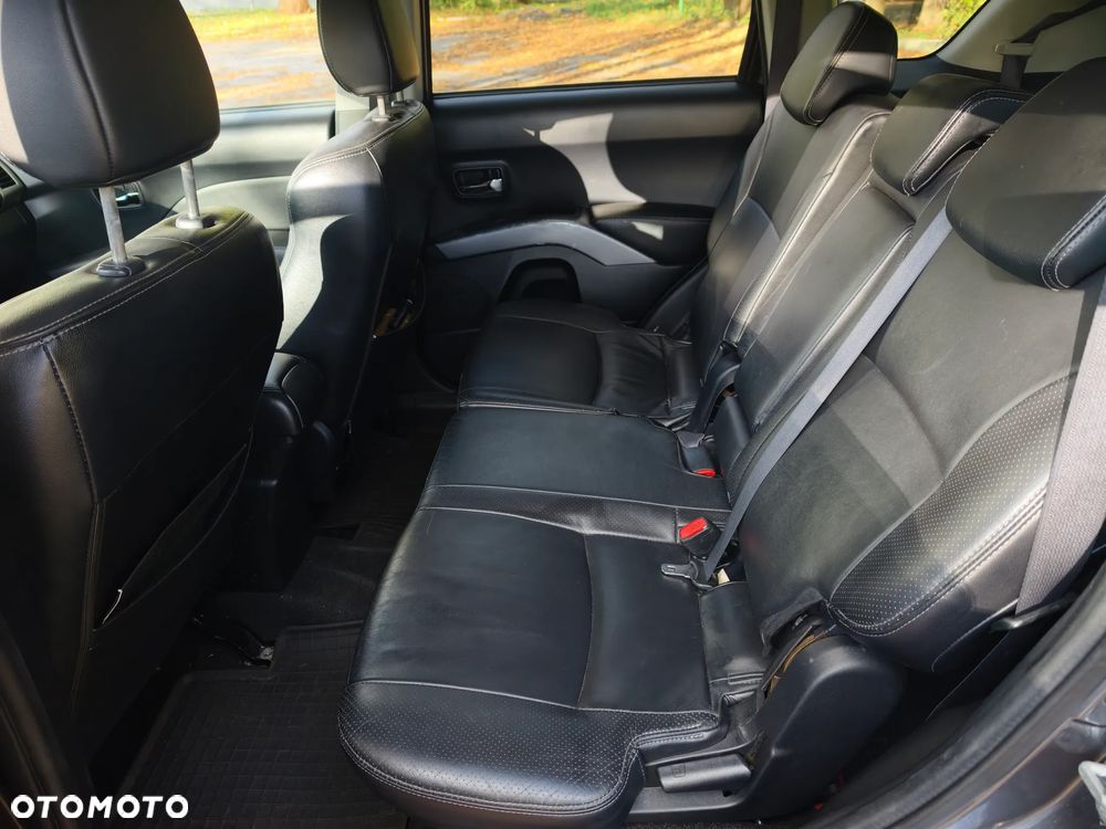 Citroën C-Crosser 2.2 HDi Exclusive - 21