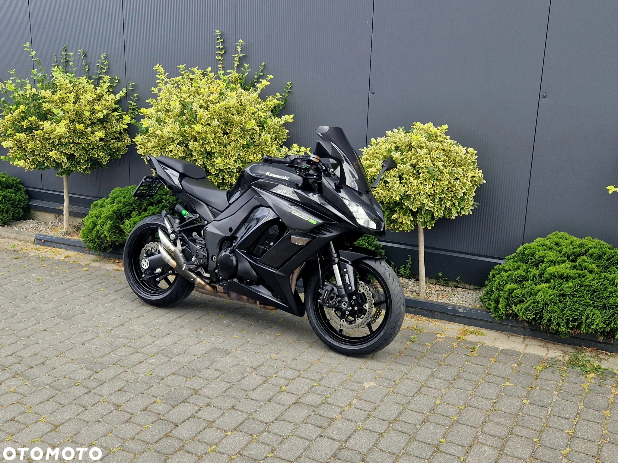 Kawasaki Ninja 1000 SX - 2