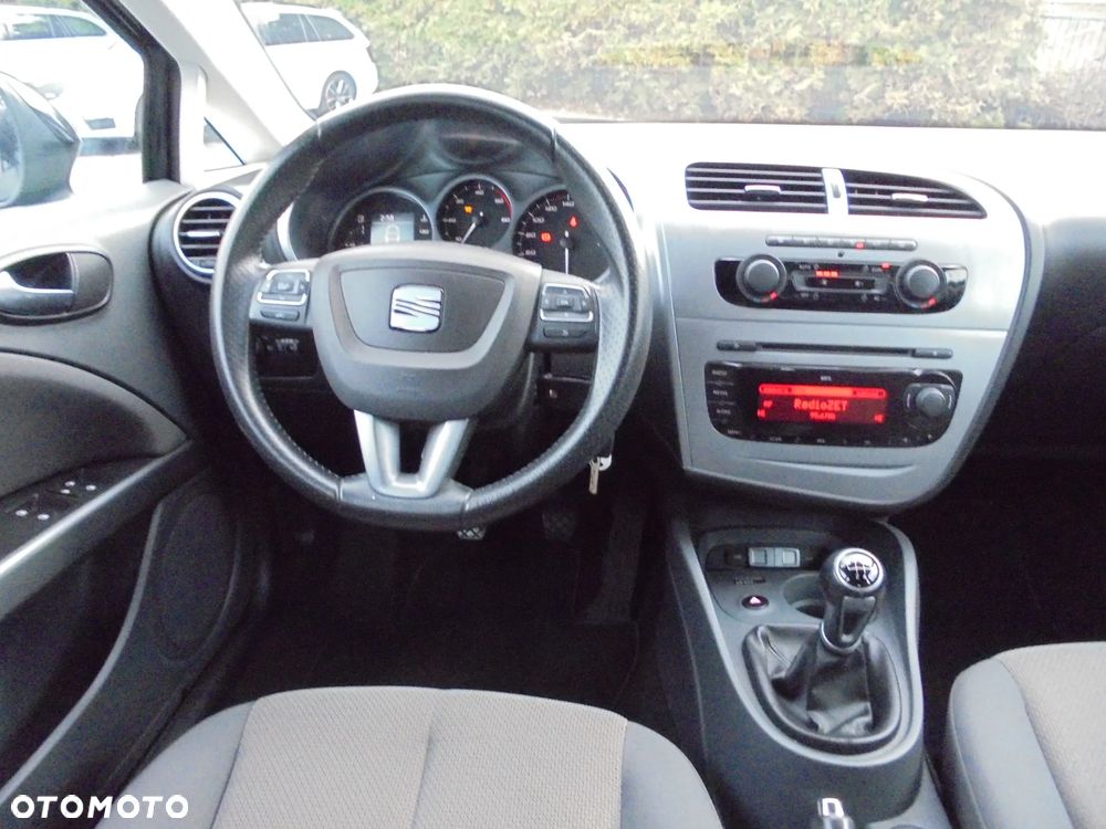 Seat Leon 1.6 TDI DPF Style - 12