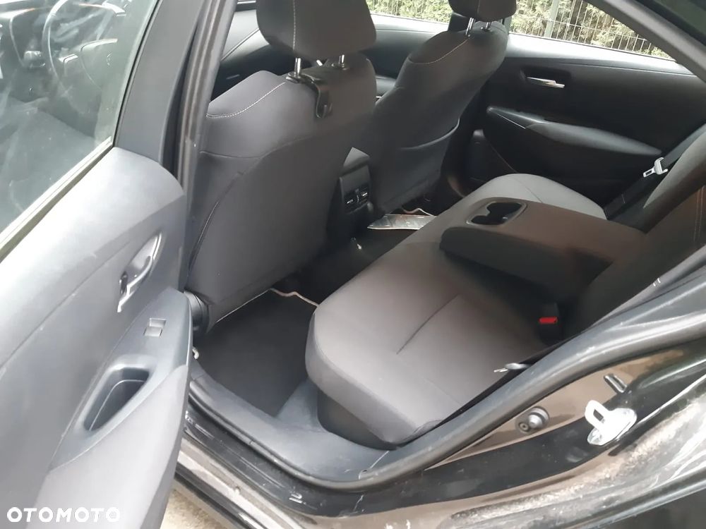 Toyota Corolla 1.8 Hybrid Comfort - 14