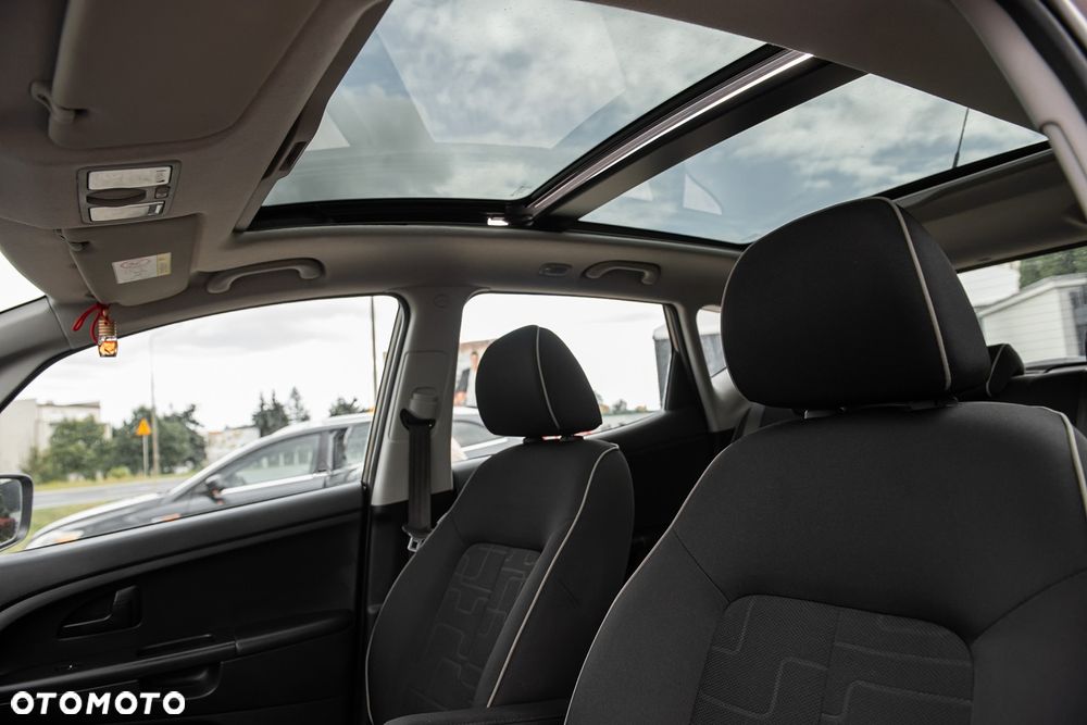 Kia Venga 1.6 CVVT Automatik Black Collection - 17