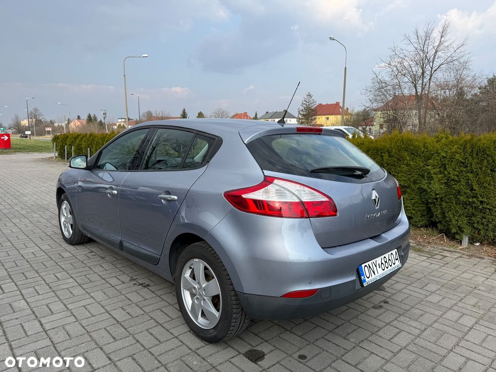 Renault Megane 2.0 140 CVT Bose Edition - 5