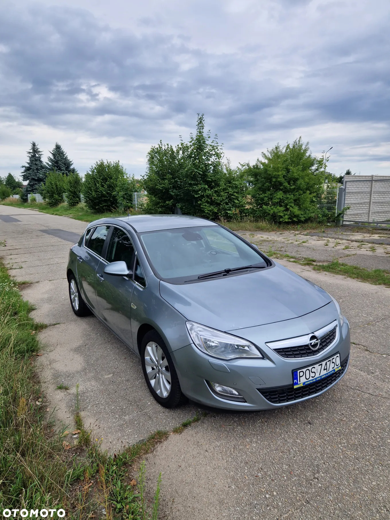 Opel Astra IV 1.4 T Cosmo - 2