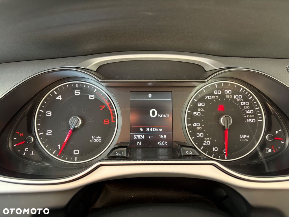 Audi A4 Limousine - 14