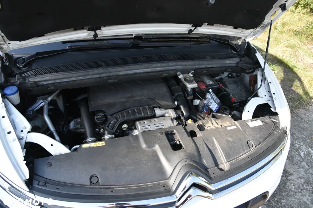 Citroën C4 Picasso 1.2 PureTech Shine S&S - 16