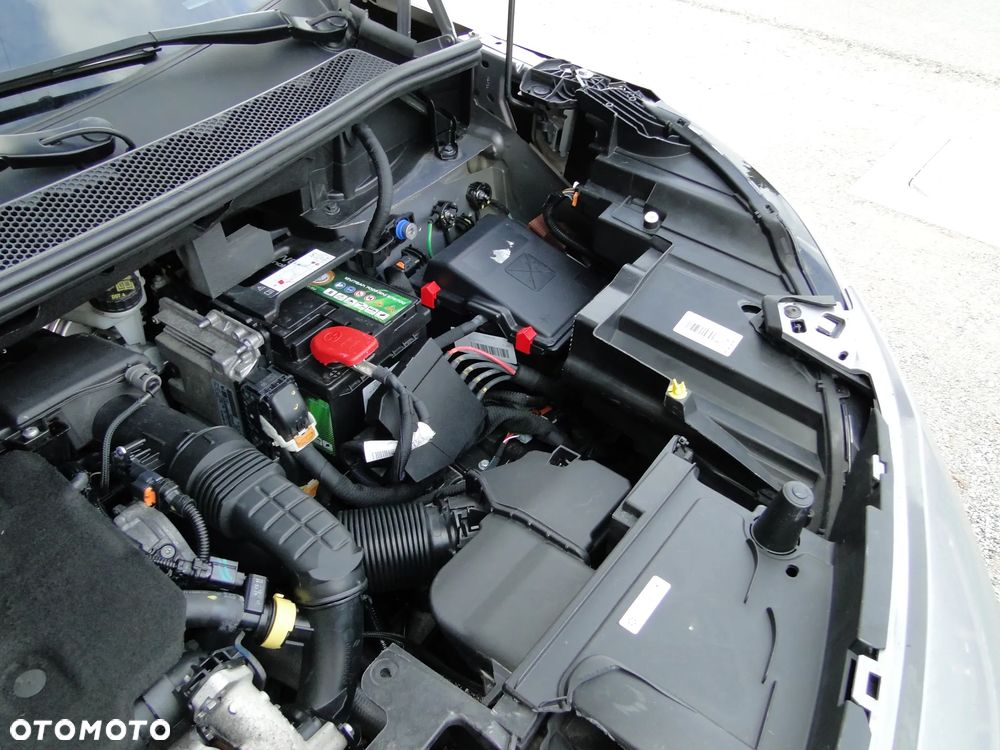 Peugeot 3008 BlueHDi 130 Stop & Start Roadtrip - 37