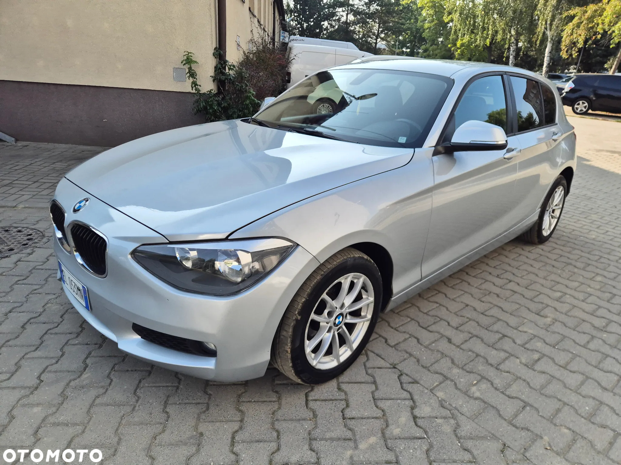 BMW Seria 1 118d - 4