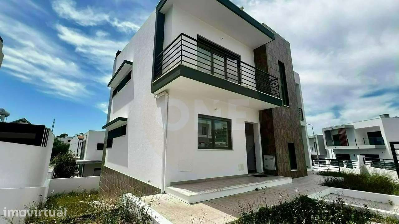 Venda de Moradia T5 renovada no Feijó, Almada - Grande imagem: 2/20