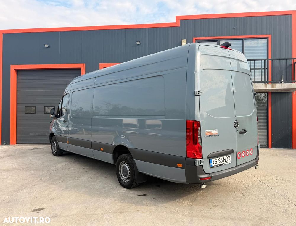 Mercedes-Benz SPRINTER - 3