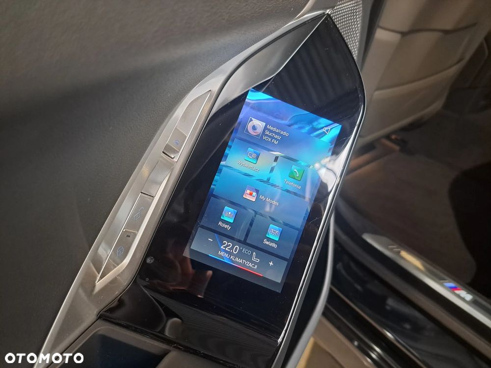 BMW i7 105.7kWh xDrive60 - 16