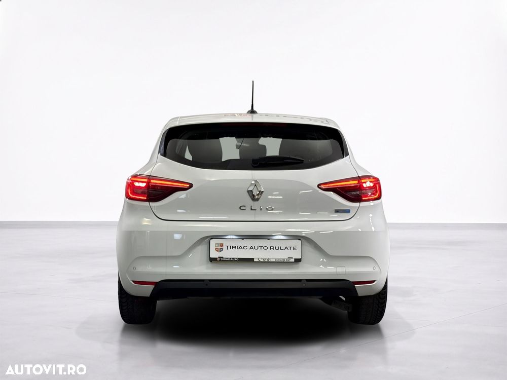 Renault Clio - 5