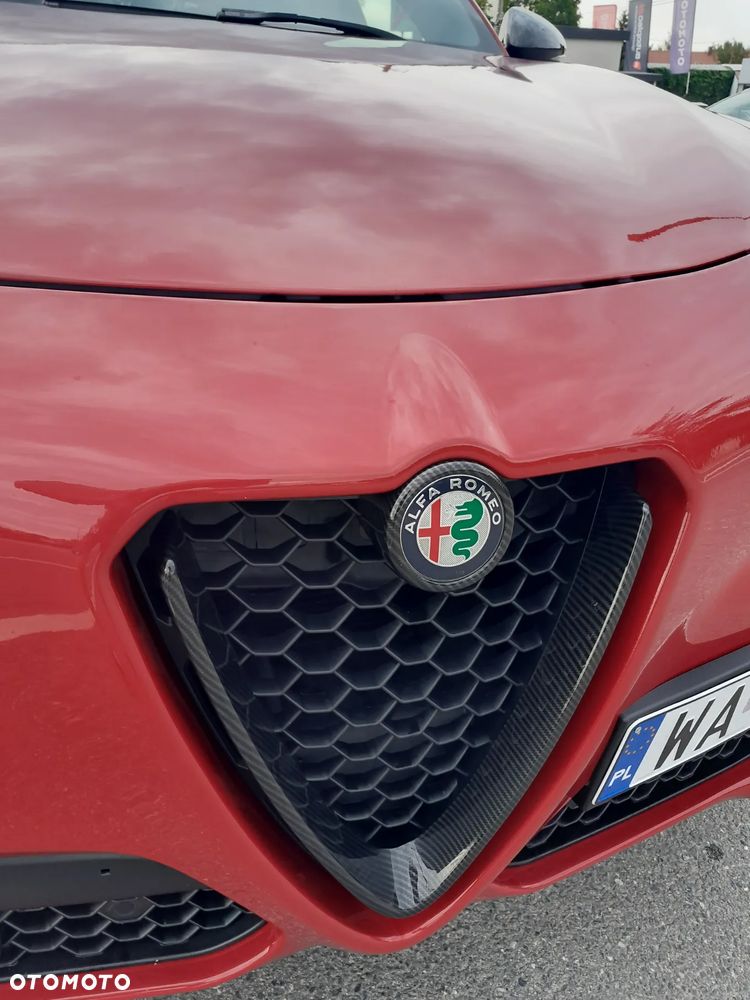 Alfa Romeo Stelvio 2.0 Turbo TI Q4 - 9