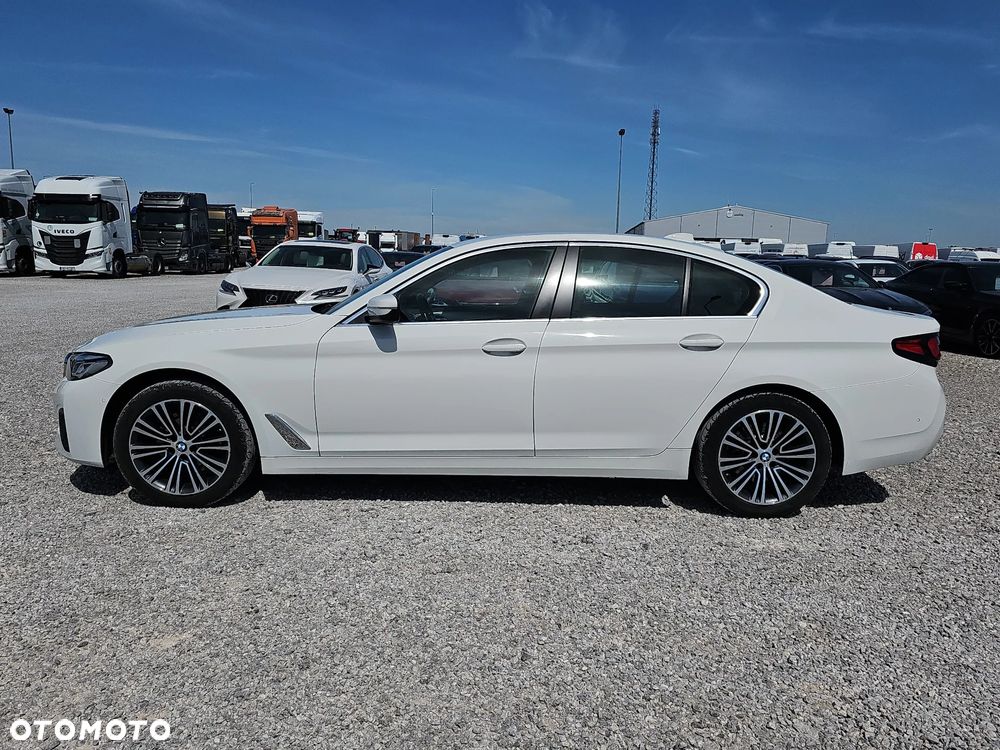 BMW Seria 5 518d mHEV Luxury Line - 8