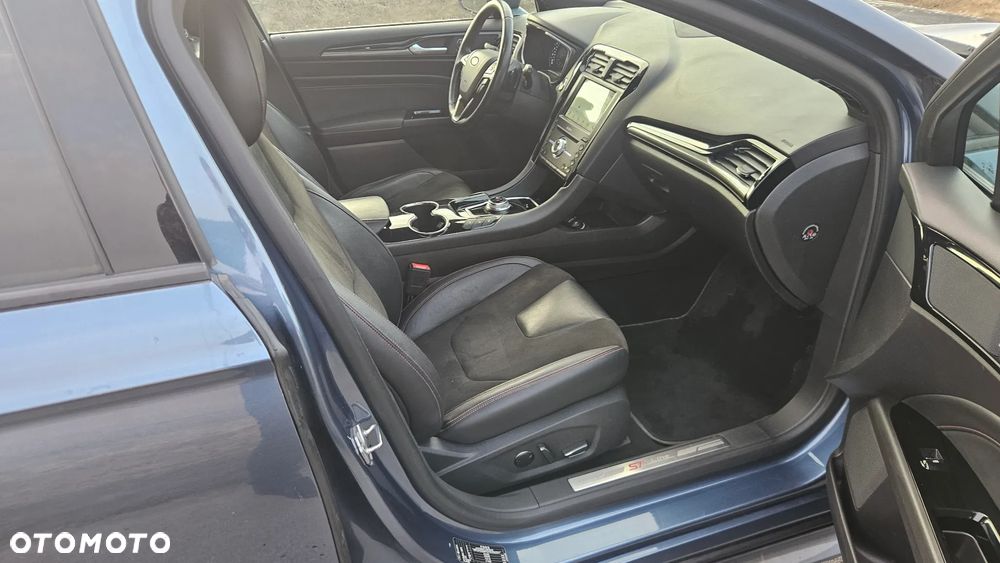 Ford Mondeo - 12