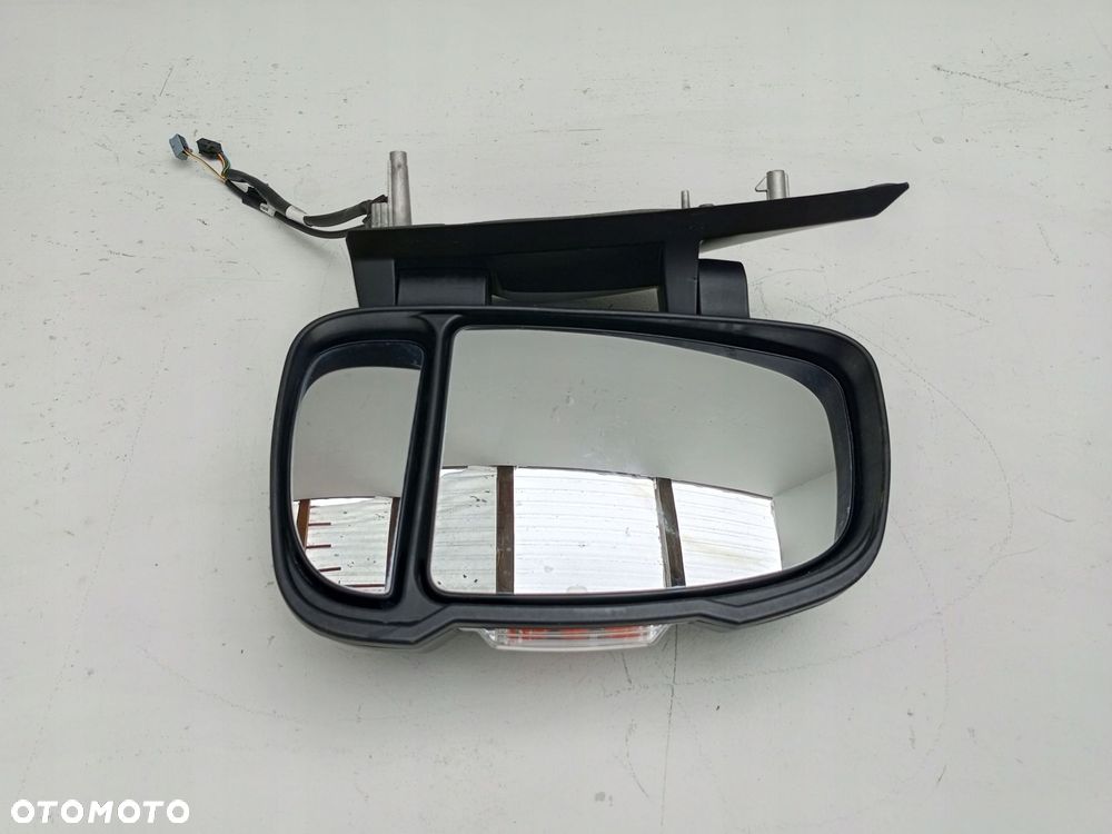 FIAT DUCATO III JUMPER BOXER LUSTERKO PRAWE PRZÓD PRZEDNIE 8 + 2 PIN ÷ - 9