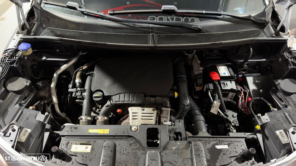 Peugeot 3008 PureTech 130 Stop & Start GPF Crossway - 38