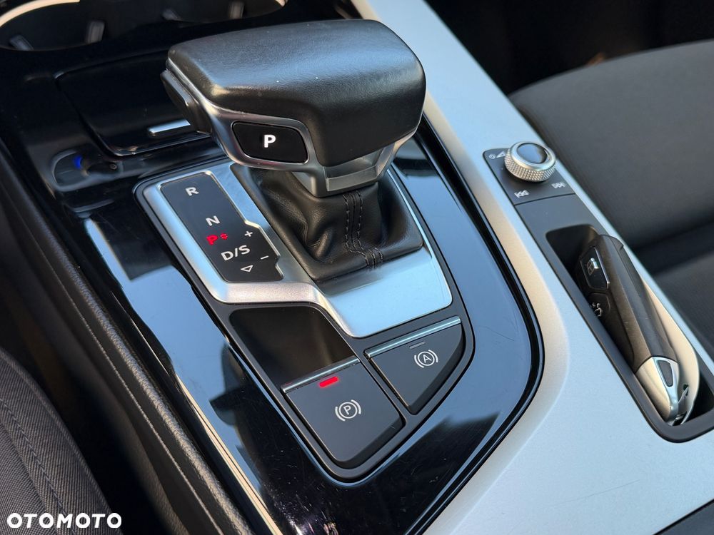 Audi A4 Limousine - 26