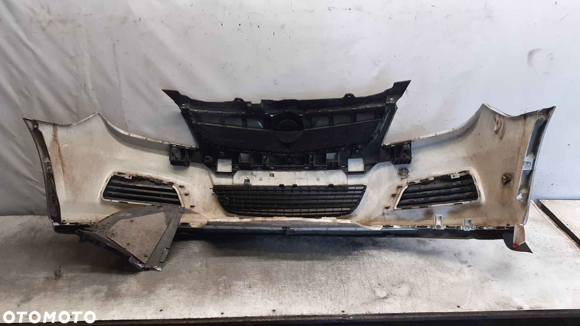 } ZDERZAK PRZÓD PRZEDNI OPEL VECTRA C LIFT FL Z157 SREBRNY - 5