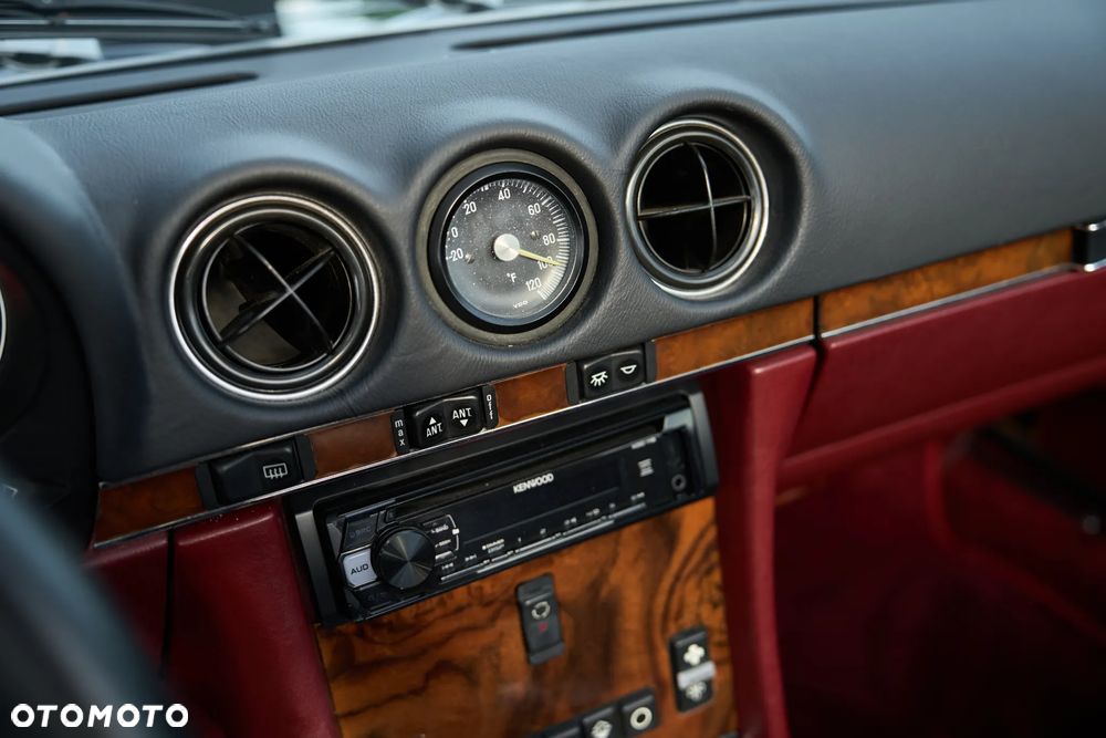 Mercedes-Benz SL - 30