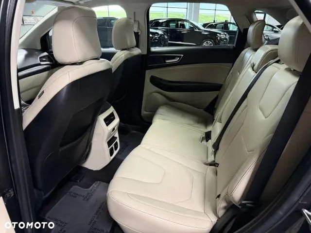 Ford Edge - 13
