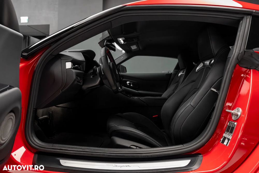 Toyota Supra 3.0 8AT Performance - 30