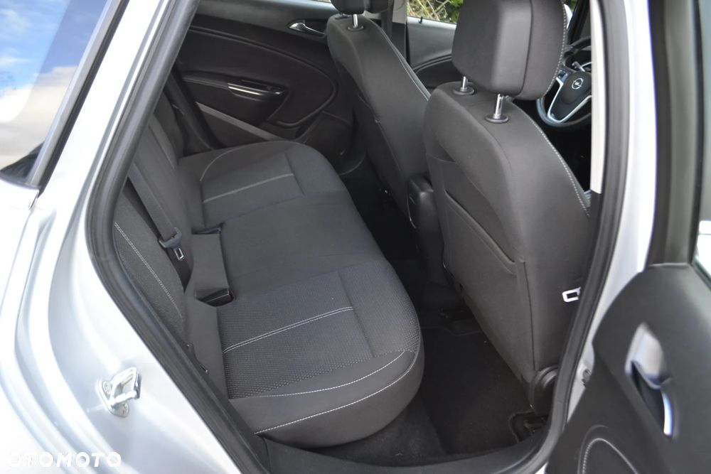 Opel Astra IV 1.6 T Sport - 19