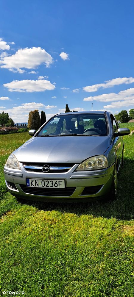 Opel Corsa 1.2 16V Cosmo - 12