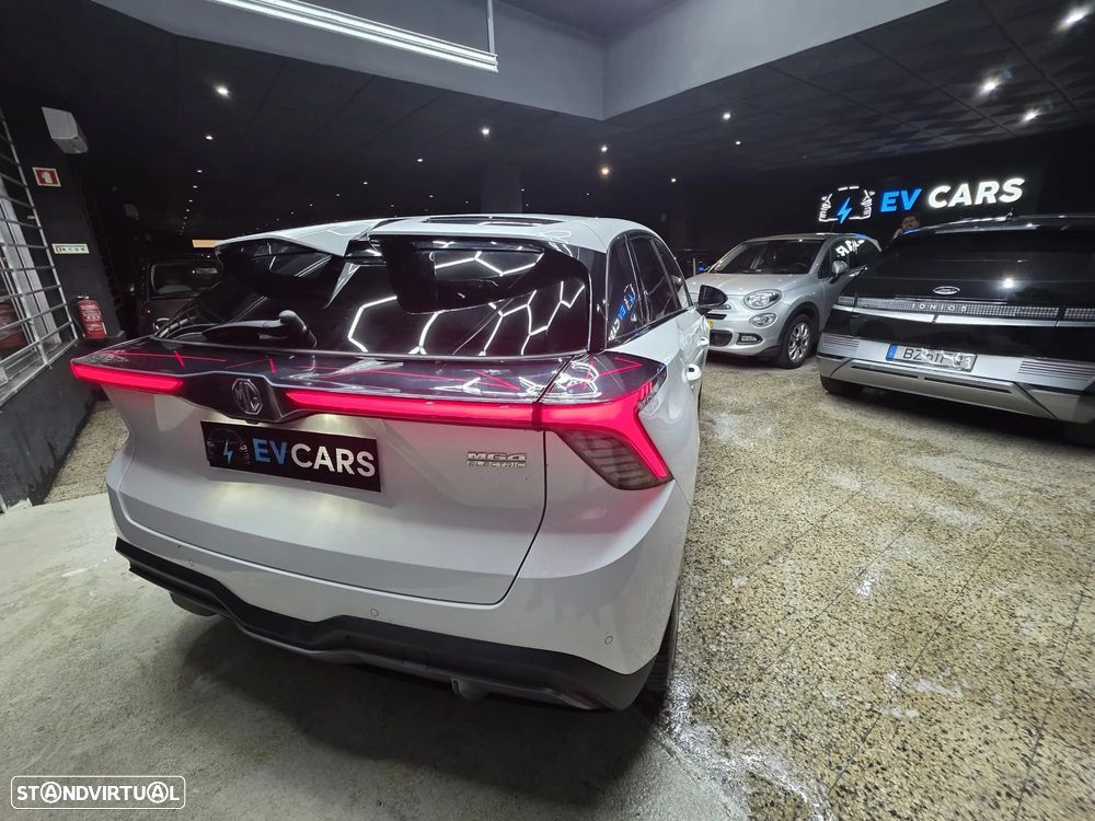 MG MG4 4 Luxury 64 kWh - 19