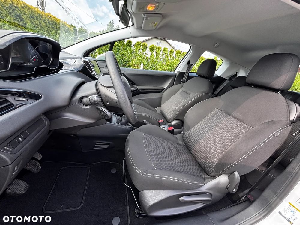 Peugeot 208 1.2 PureTech Access - 8