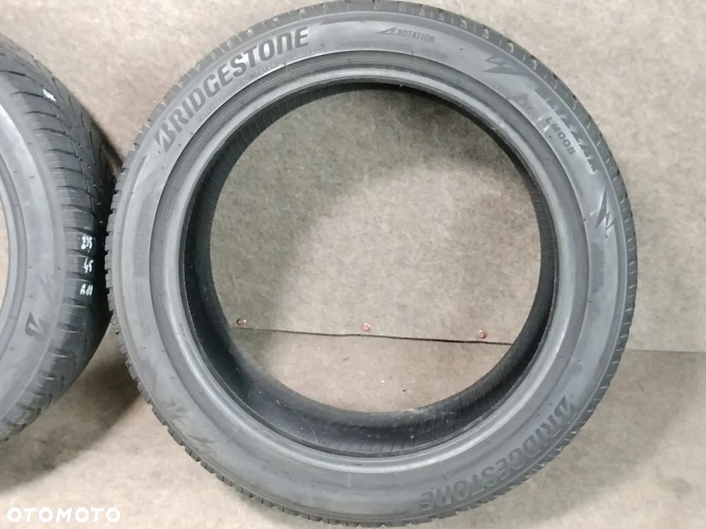 OPONA OPONY Zimowe Bridgestone 235/45 R18 - 2