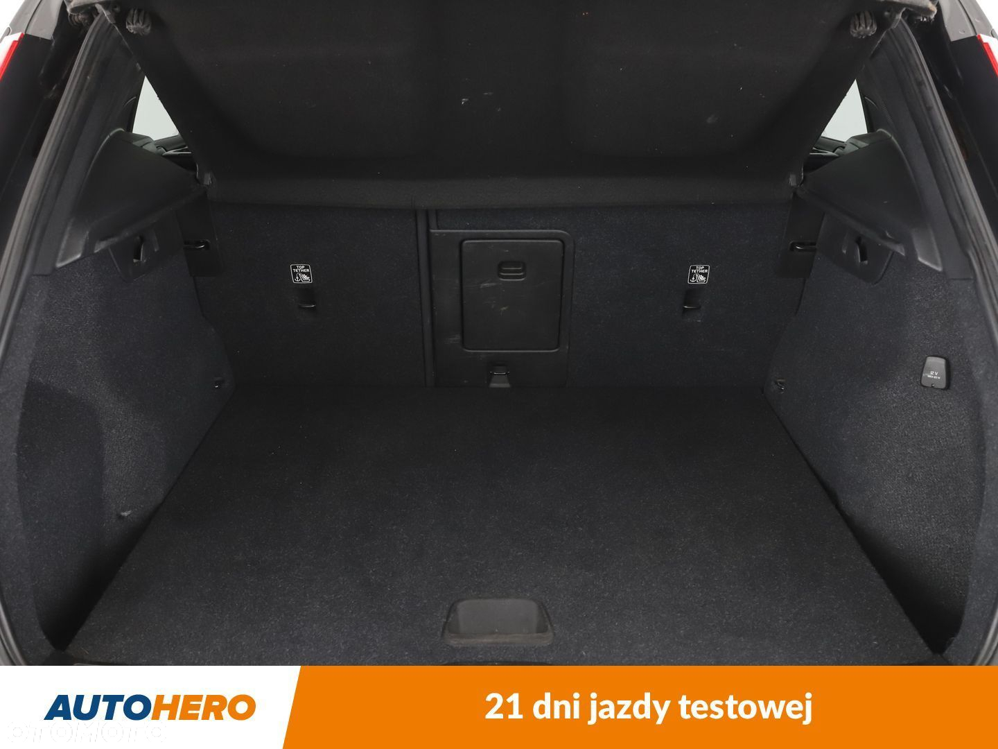 Volvo XC 40 - 17