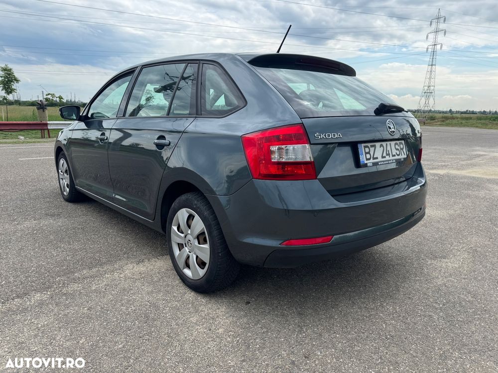 Skoda RAPID 1.4 TDI Style DSG - 4