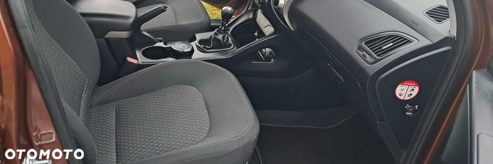 Hyundai ix35 1.6 2WD 5 Star Edition - 16