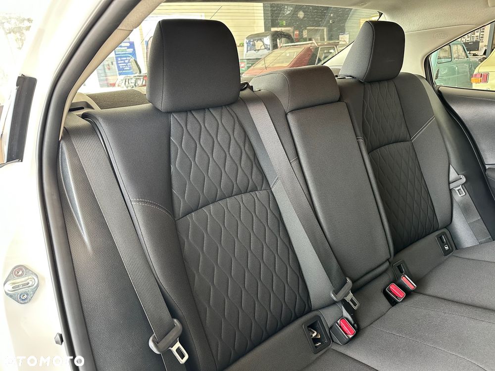 Toyota Corolla 1.5 Comfort - 10