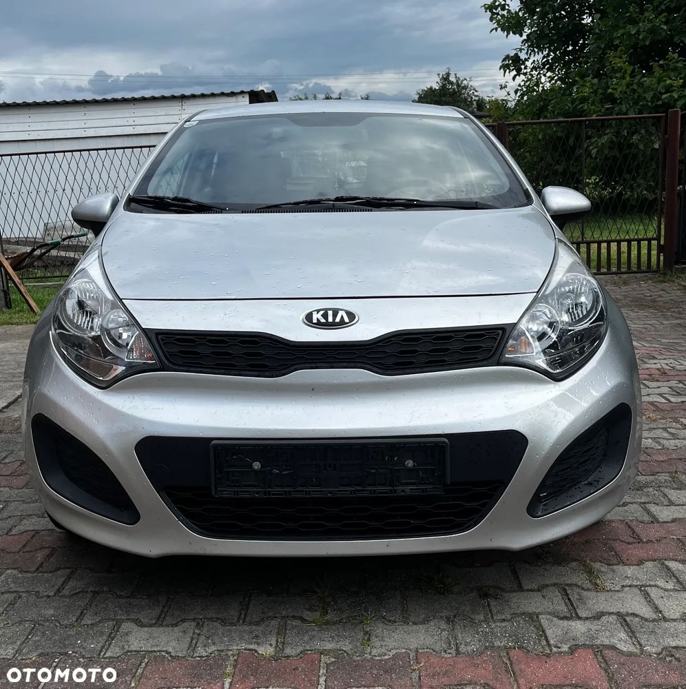 Kia Rio 1.2 Attract - 8