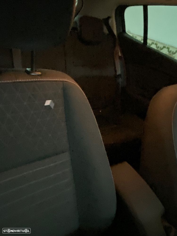 Renault Mégane 1.5 dCi Confort SS - 11