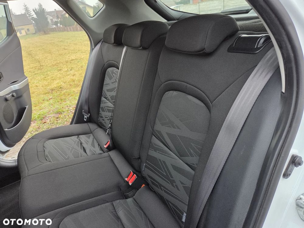 Kia Ceed 1.4 CVVT Attract - 21