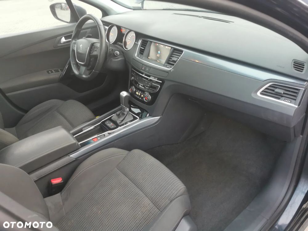 Peugeot 508 SW BlueHDi 120 EAT6 Stop&Start Business-Line - 31