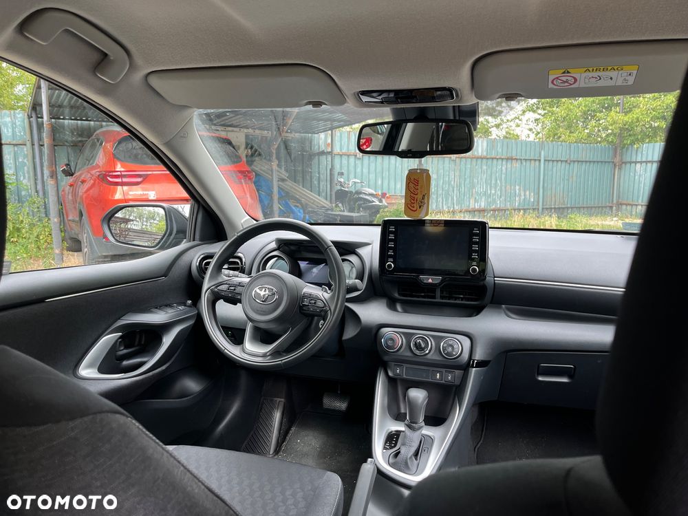 Toyota Yaris 1.5 Comfort CVT - 10