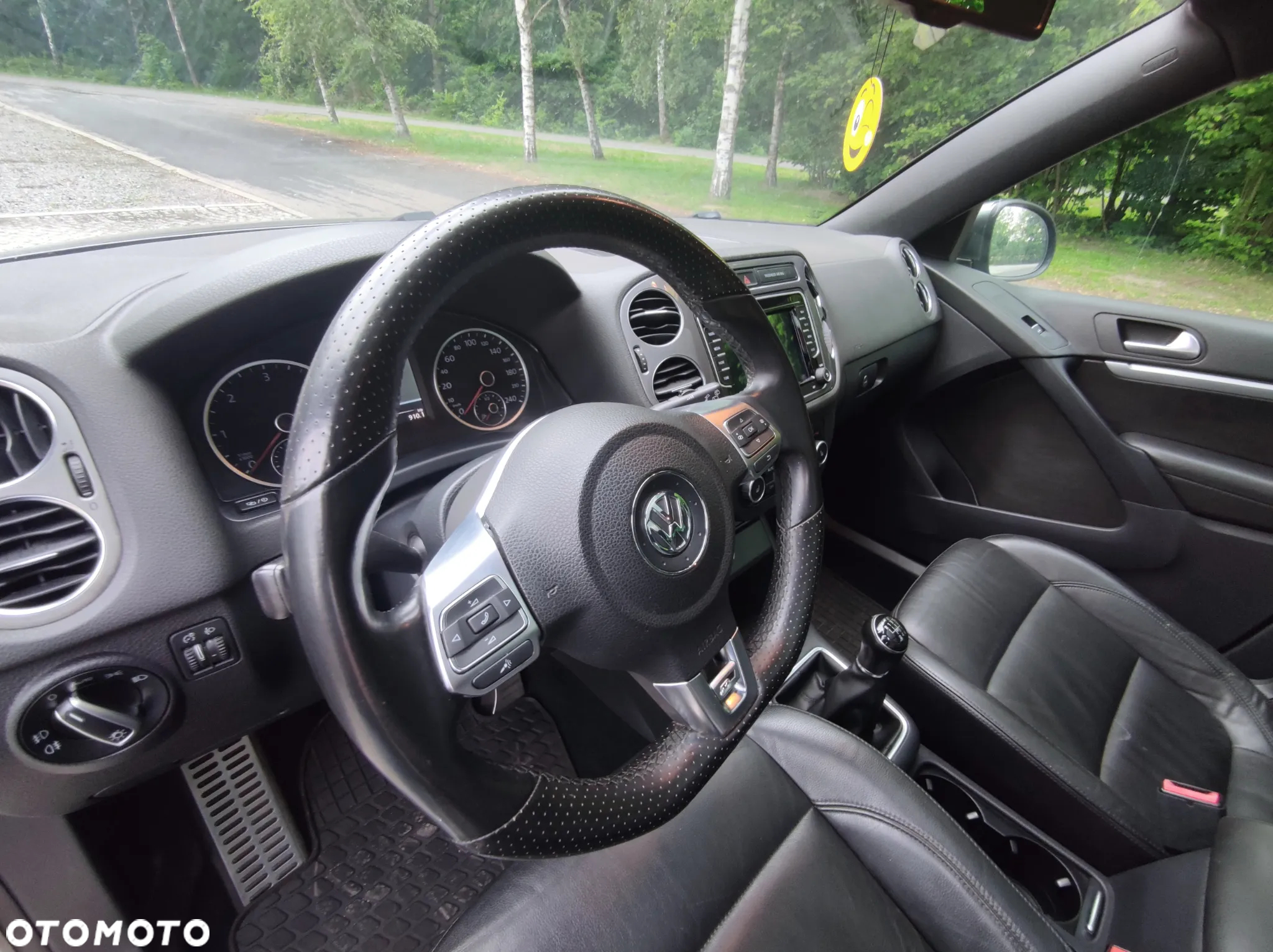 Volkswagen Tiguan 2.0 TDI Perfectline R-Style - 19