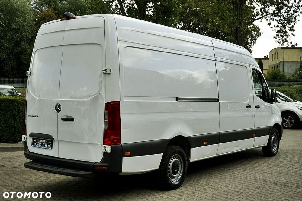 Mercedes-Benz Sprinter - 7