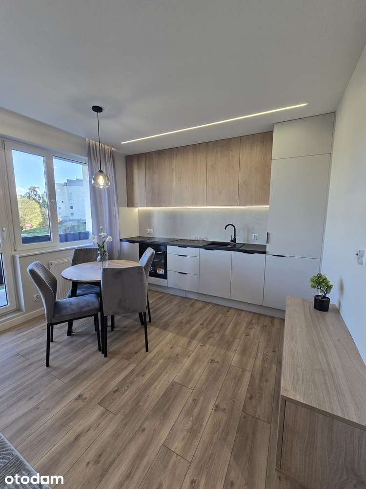 Nowoczesne 4-pokojowe mieszkanie po generalnym remoncie | 51,5 m² |