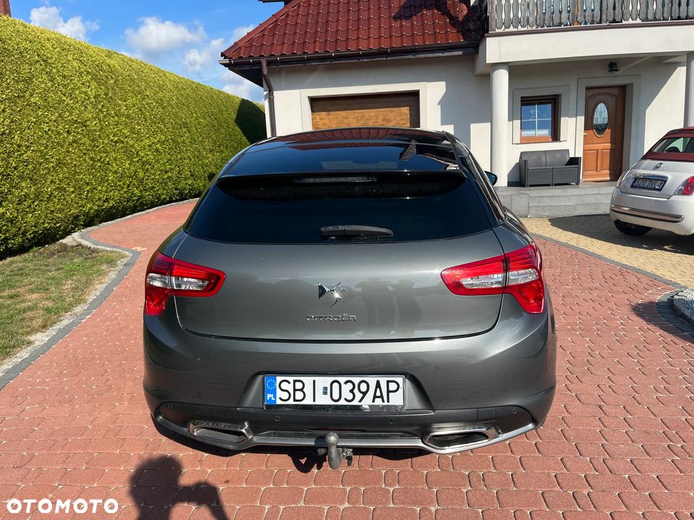 Citroën DS5 1.6 THP SoChic - 5