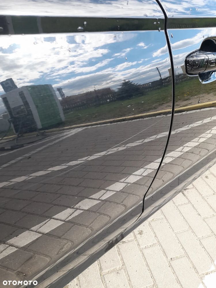 Audi A6 Avant 2.0 TDI ultra S tronic - 17