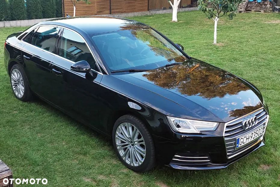 Audi A4 Limousine - 1