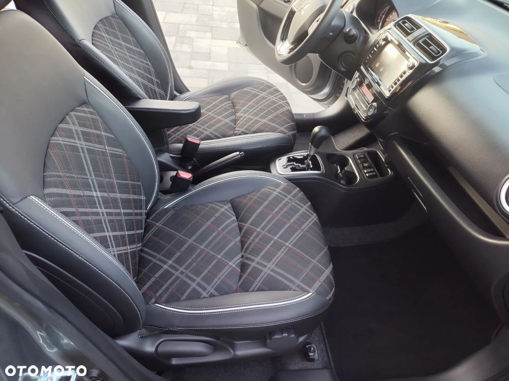 Mitsubishi Space Star 1.2 AS&G Invite CVT - 21