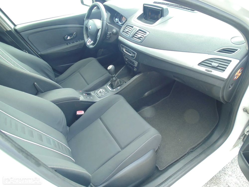 Renault Mégane Sport Tourer 1.5 dCi Luxe SS - 13