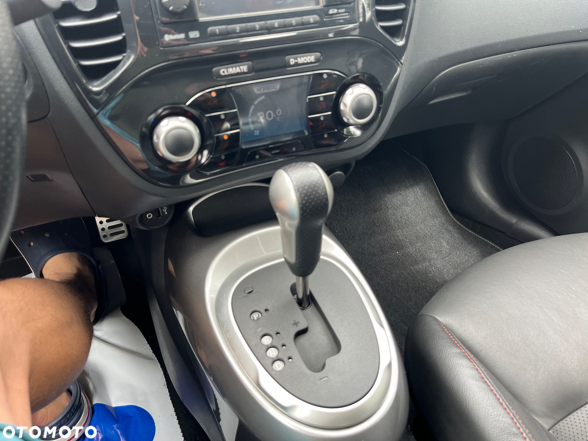 Nissan Juke 1.6 DIG-T ALL-MODE 4x4i CVT Tekna - 25