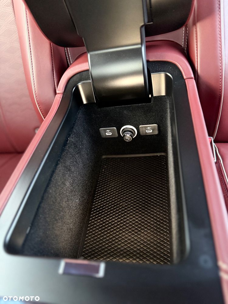 Bentley Inny - 27